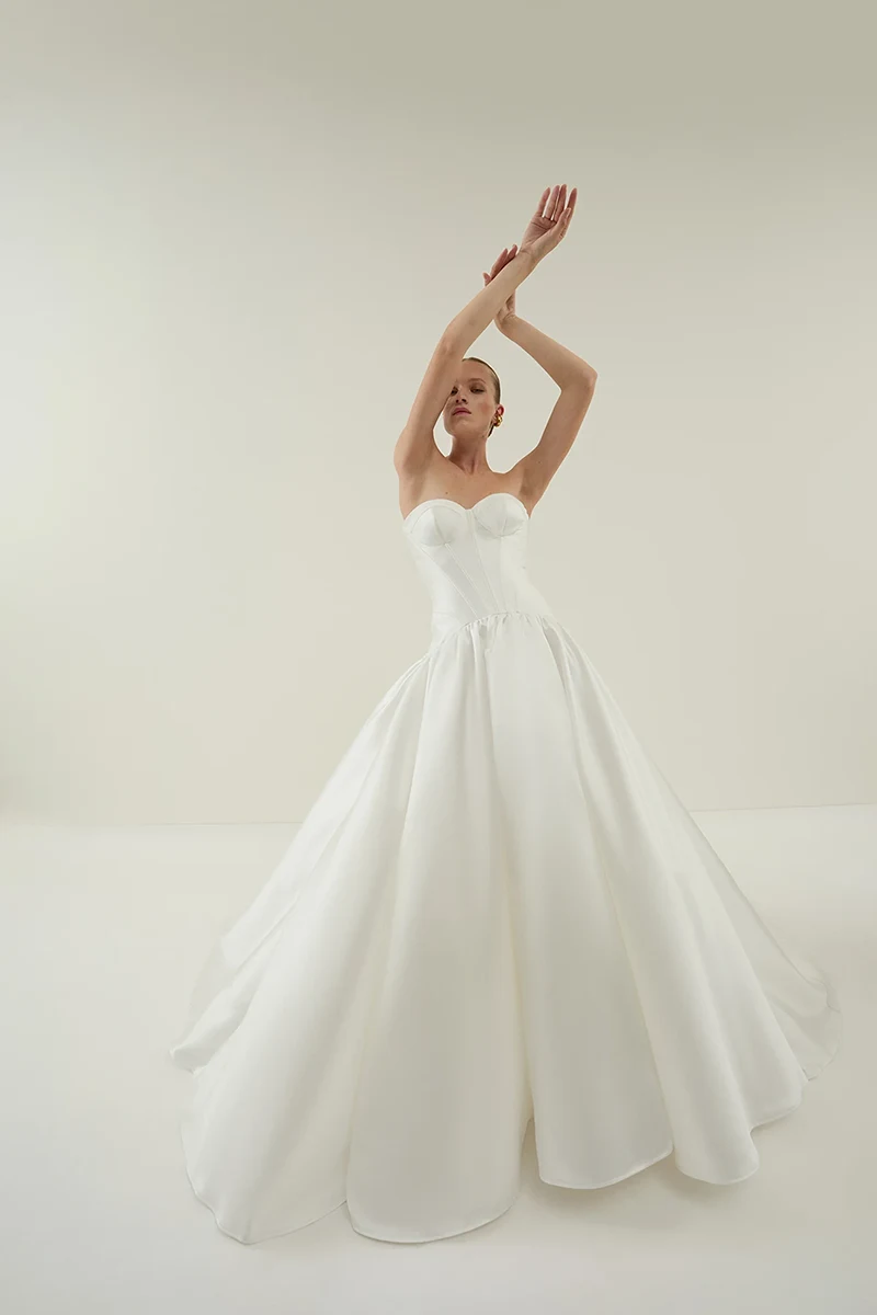 Νυφικά Φορέματα Alta Moda - Style AM96