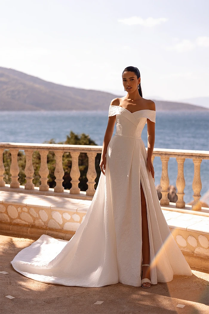 Νυφικά Φορέματα Cosmobella - Style 8245
