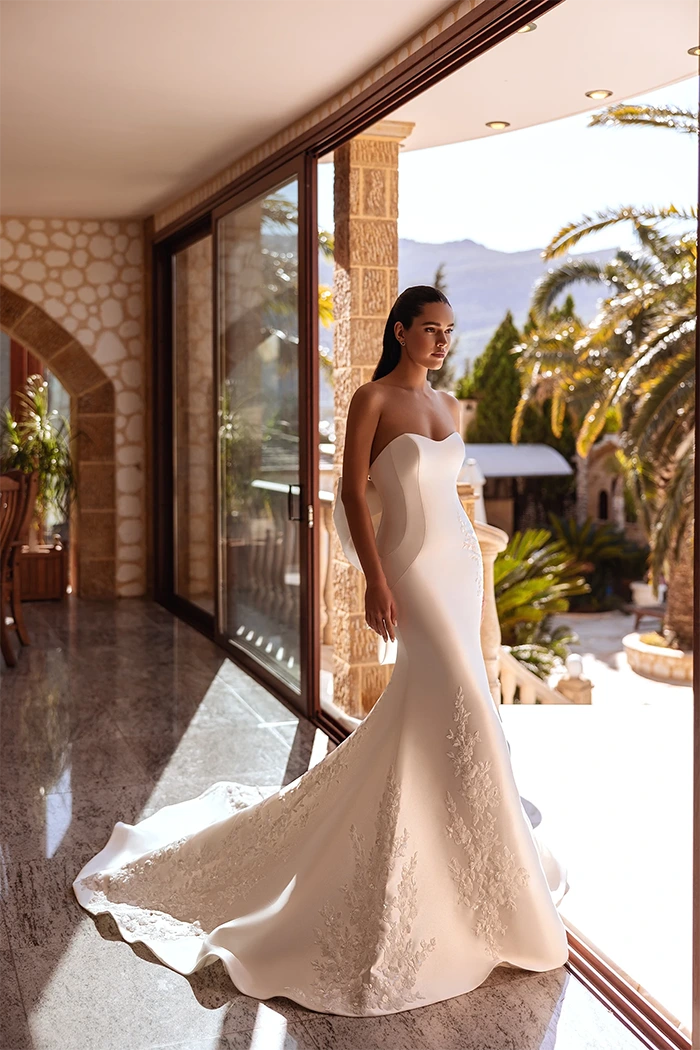 Νυφικά Φορέματα Cosmobella - Style 8257