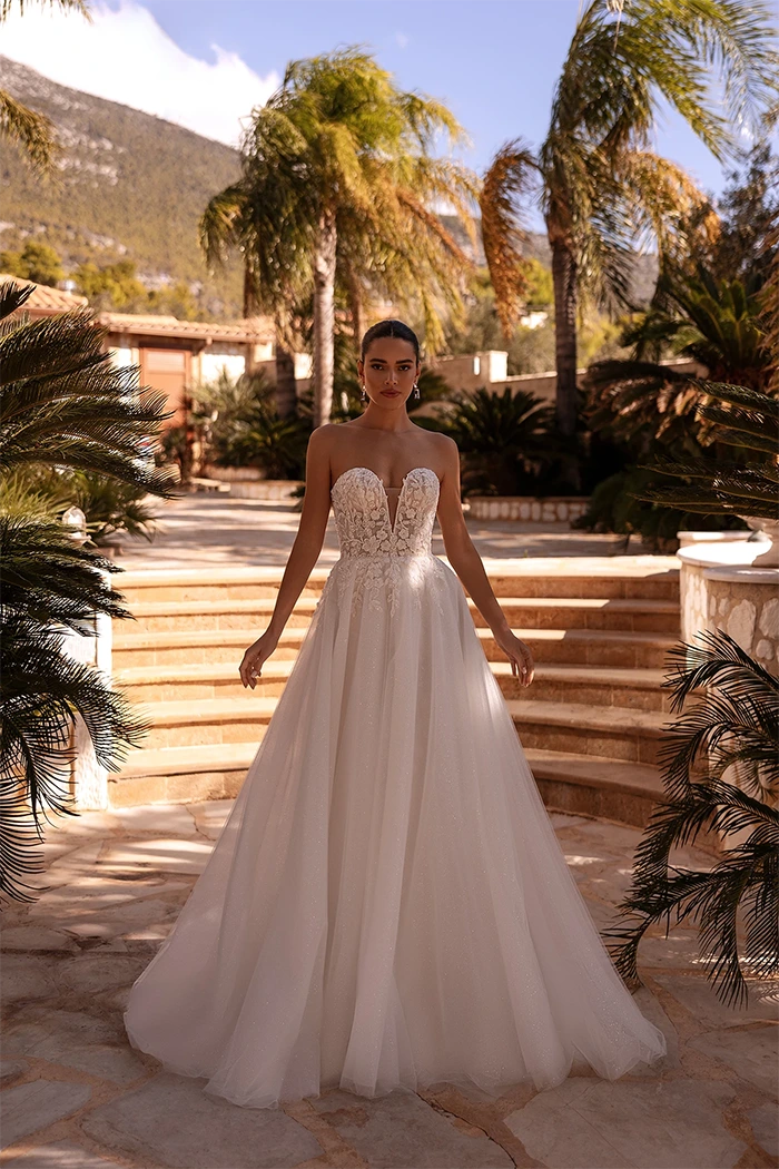 Νυφικά Φορέματα Cosmobella - Style 8271