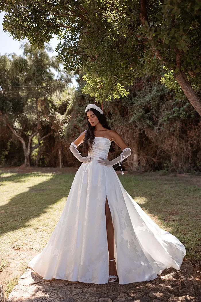 Νυφικά Φορέματα Cosmobella - Style 8284