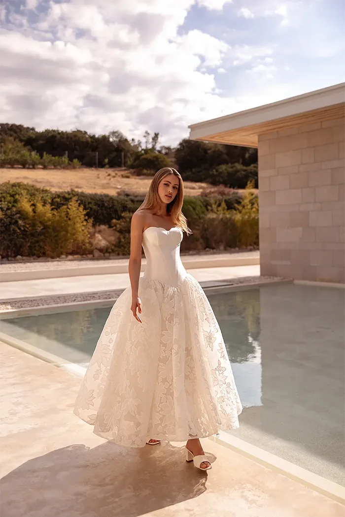 destination romance collection image